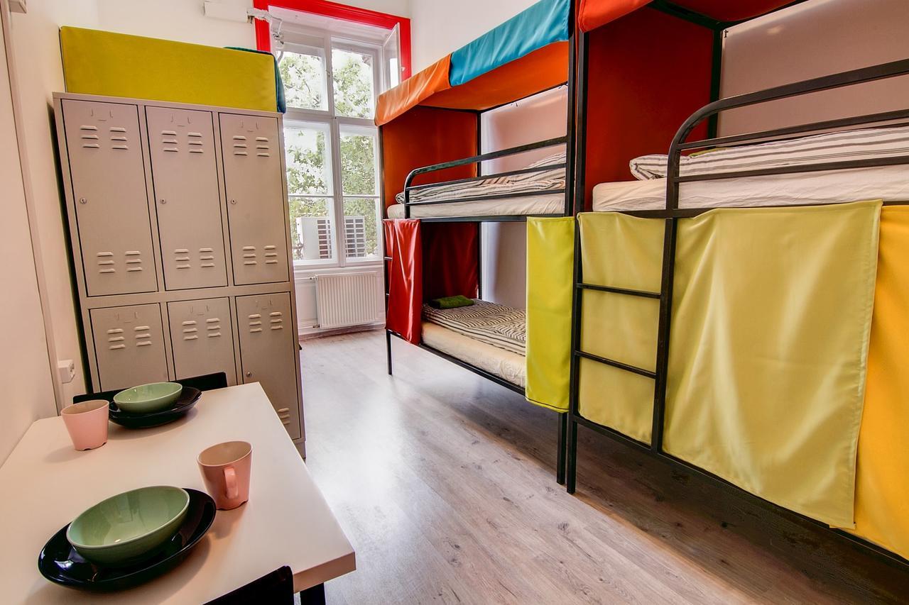 Pal'S Mini Hostel Budapest Ngoại thất bức ảnh