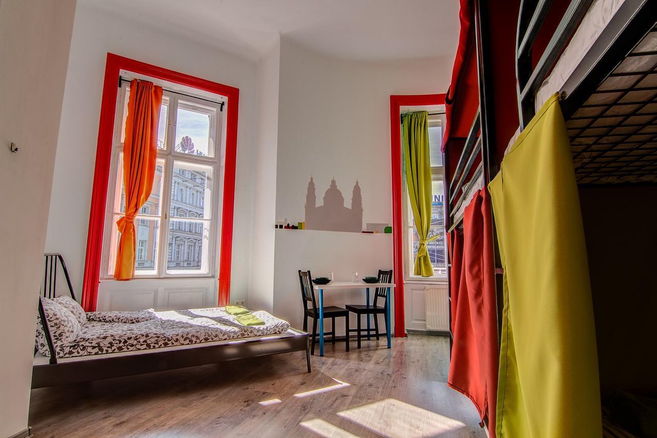 Pal'S Mini Hostel Budapest Ngoại thất bức ảnh