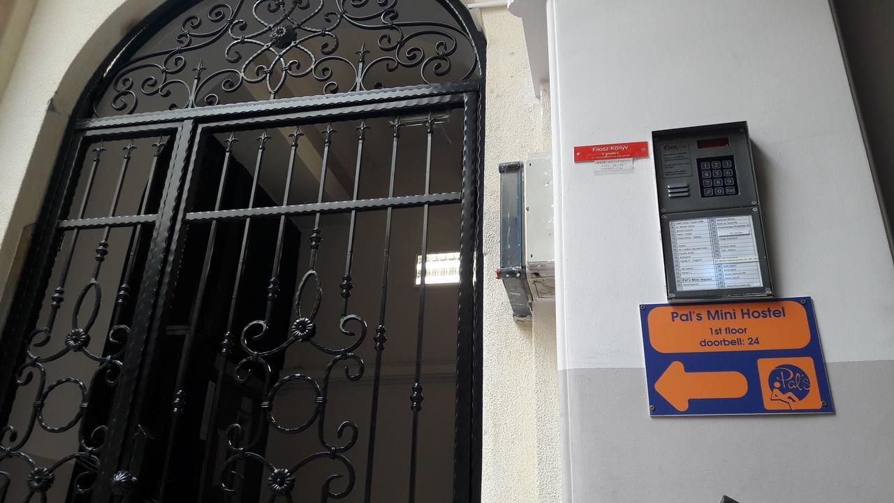 Pal'S Mini Hostel Budapest Ngoại thất bức ảnh