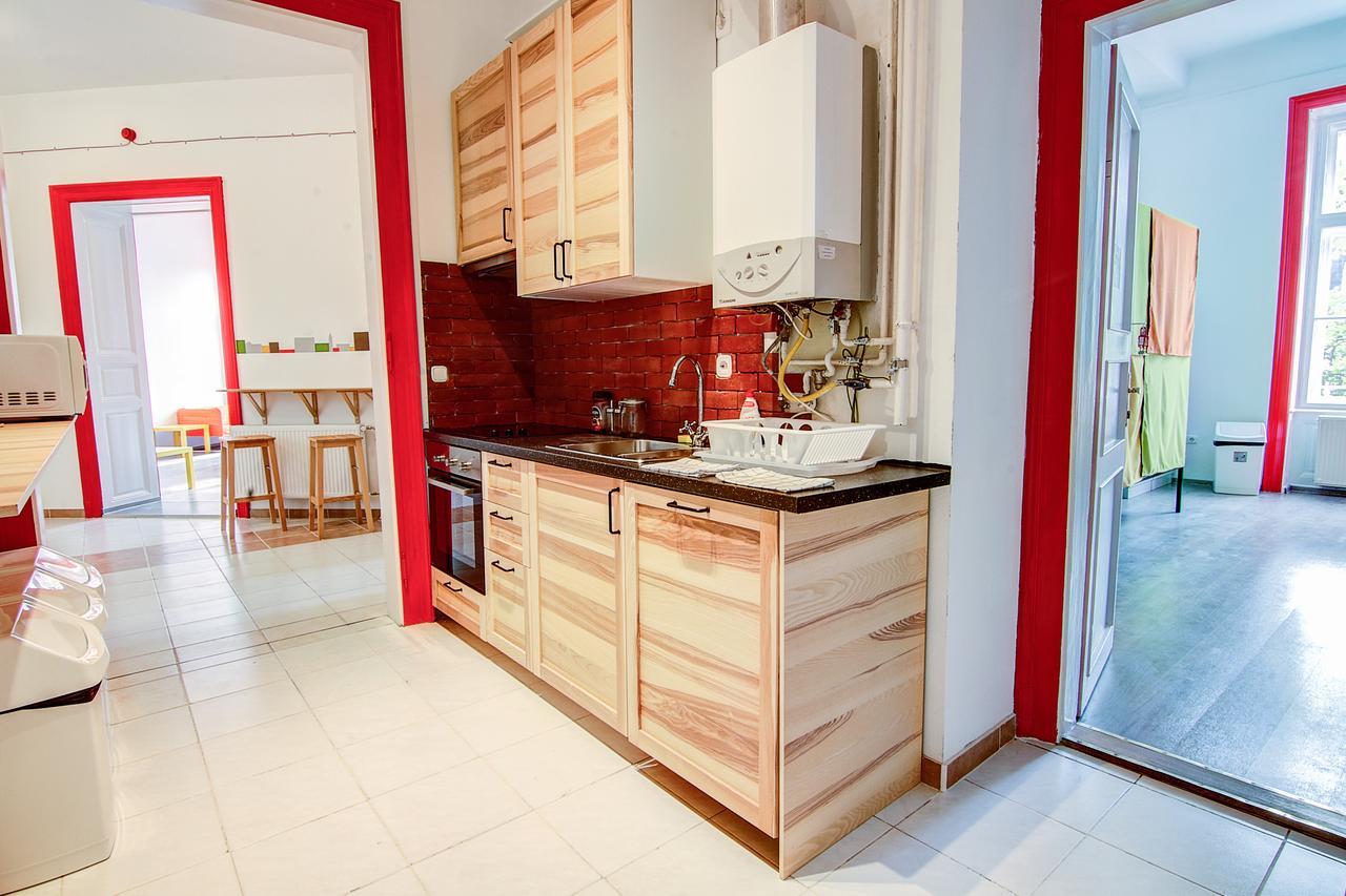 Pal'S Mini Hostel Budapest Ngoại thất bức ảnh